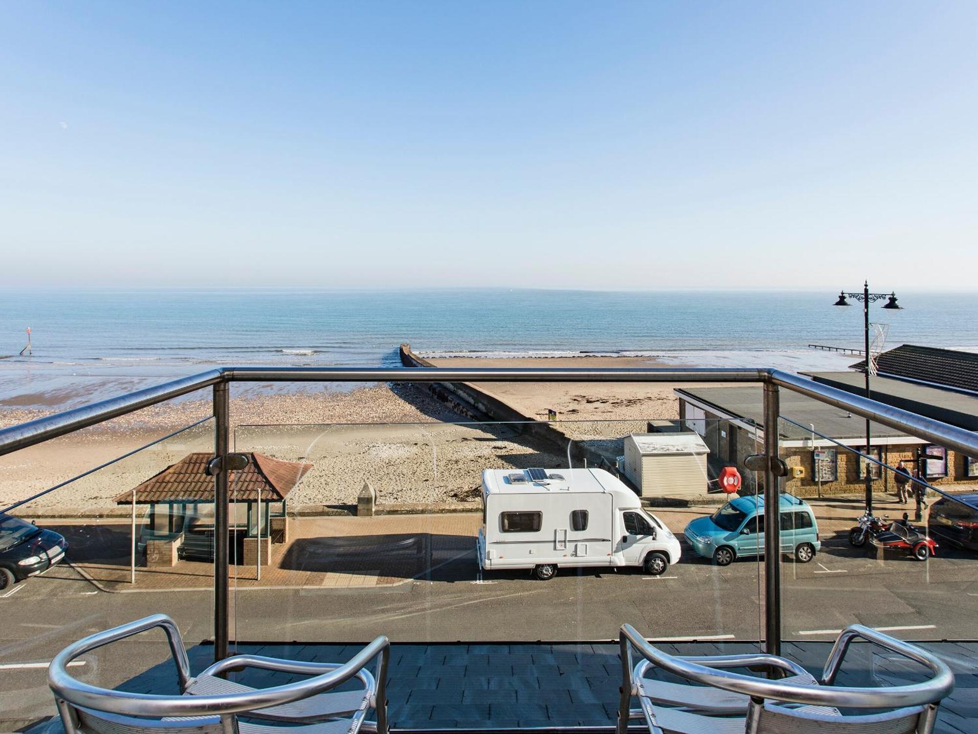 Sunny Beach Apartments Shanklin Zewnętrze zdjęcie